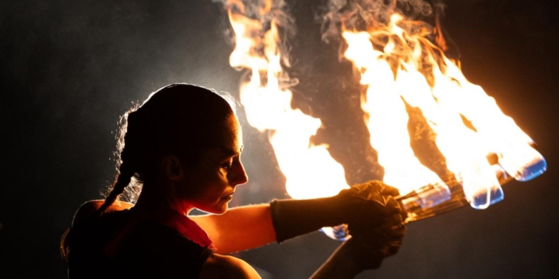 Spettacolo con il fuoco e animazione musicale - ALEGRIA